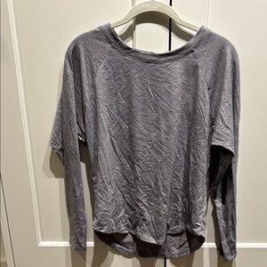 Athleta Heather Gray Long Sleeve Top w Dolman Sleeves